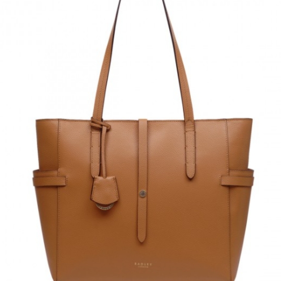 RADLEY LONDON Handbags - 👛SALE!Radley London Tote